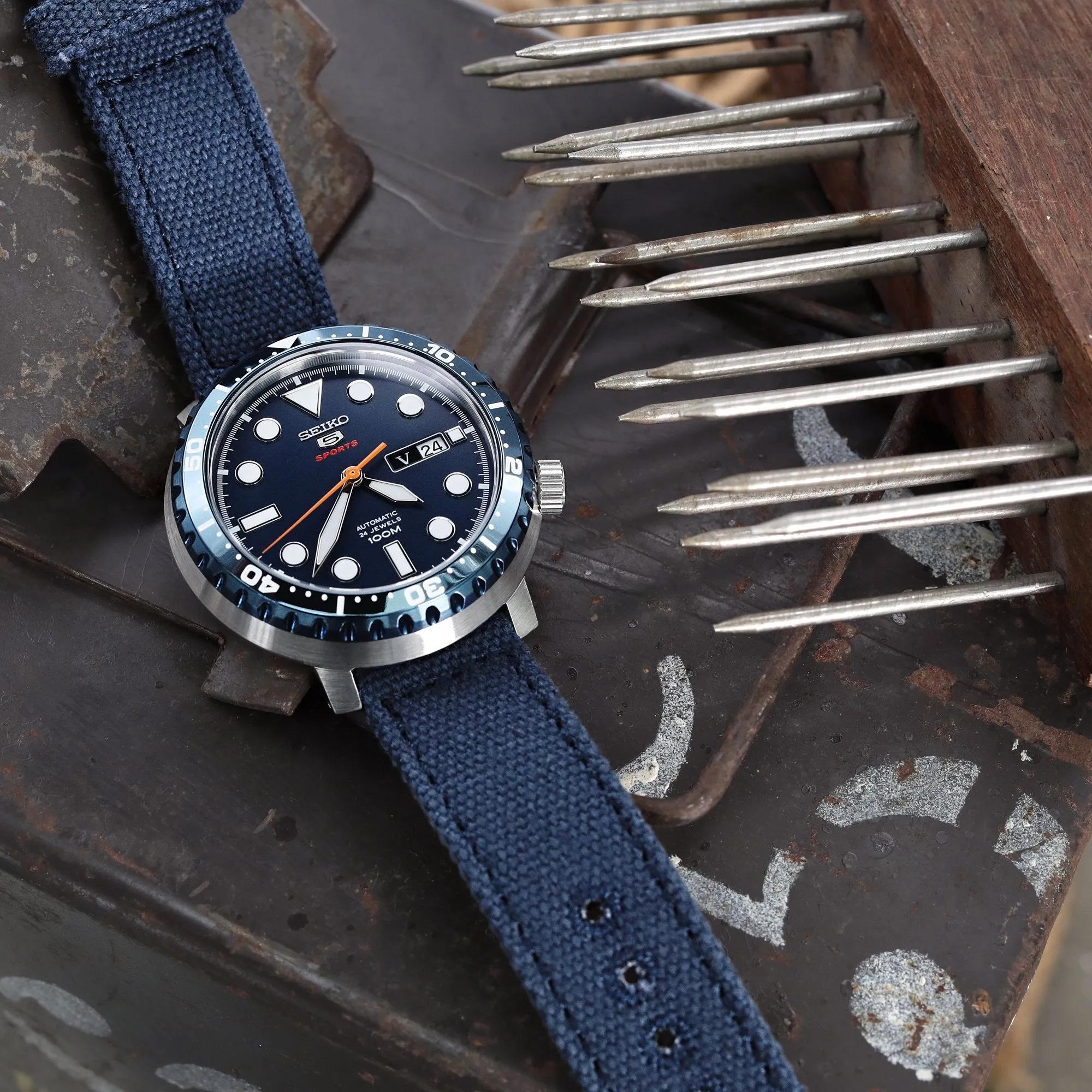 20mm, 21mm or 22mm MiLTAT WW2 2-piece Navy Washed Canvas Armband with lockstitch round hole, PVD Black