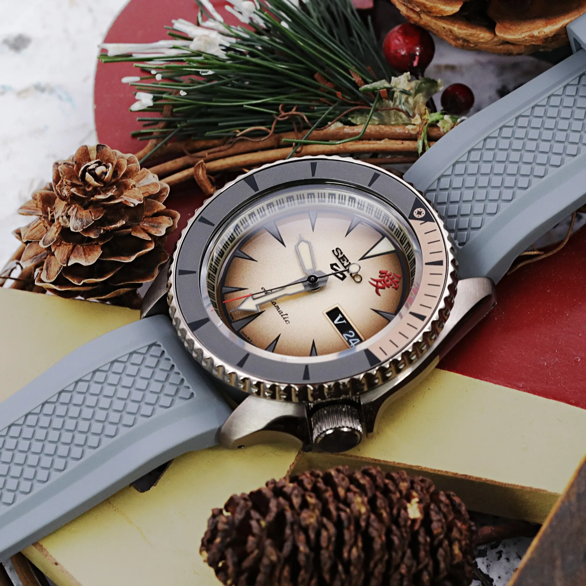 Crisscross Grey FKM Quick Release Rubber Strap, 20mm or 22mm
