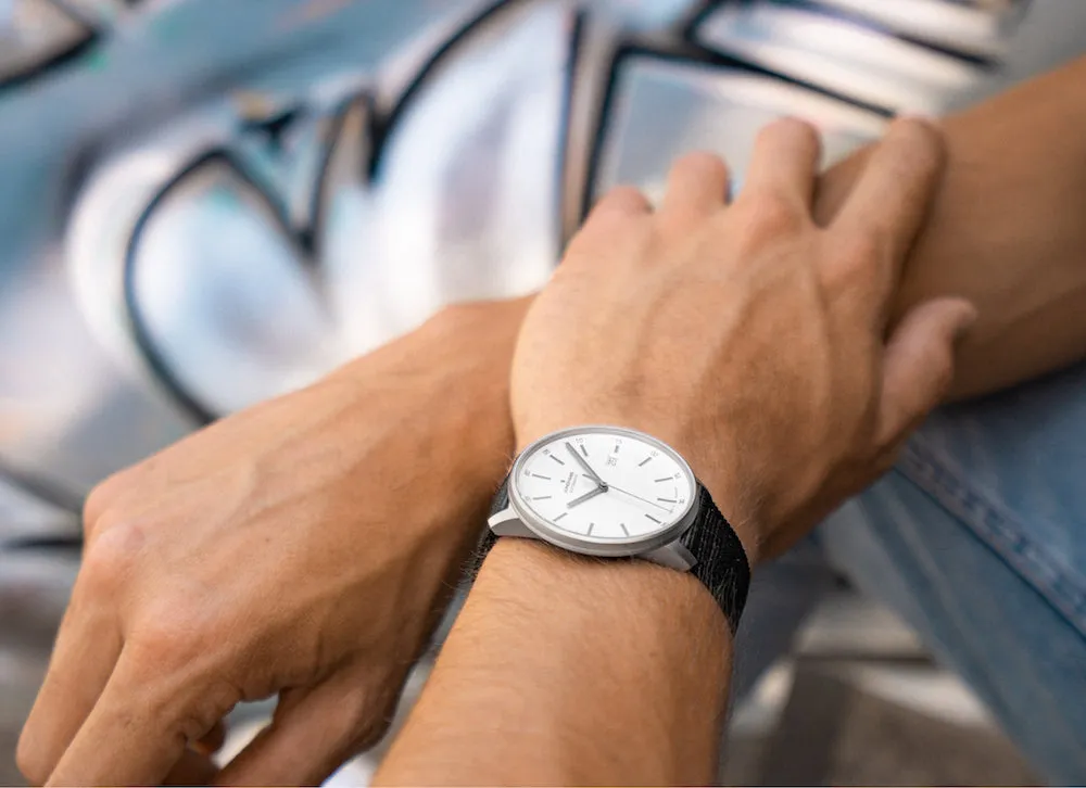 Junghans FORM A Titan
