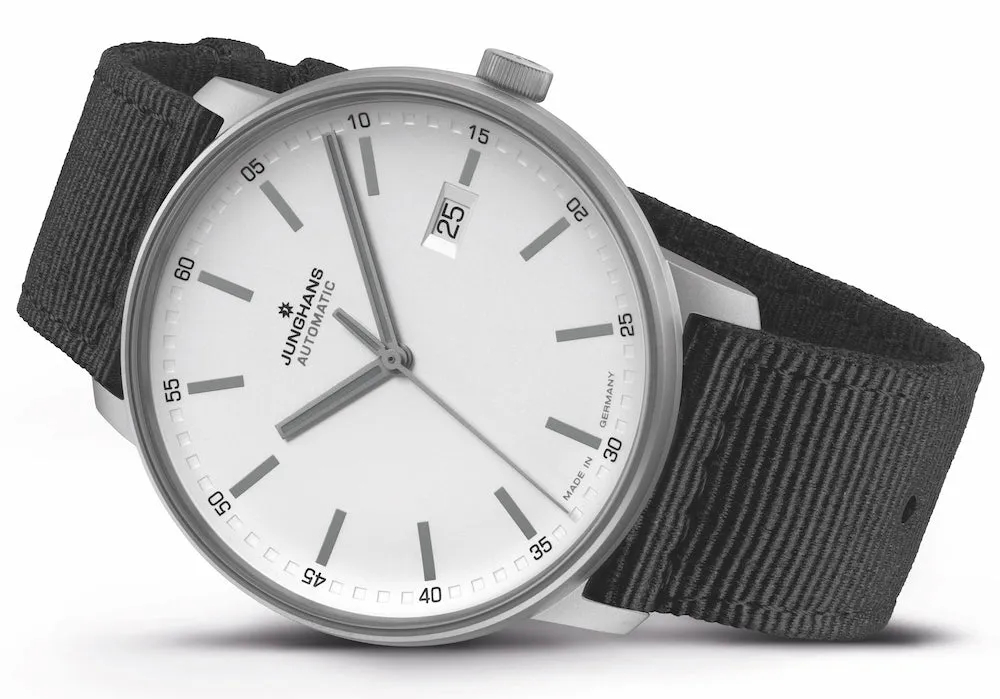 Junghans FORM A Titan