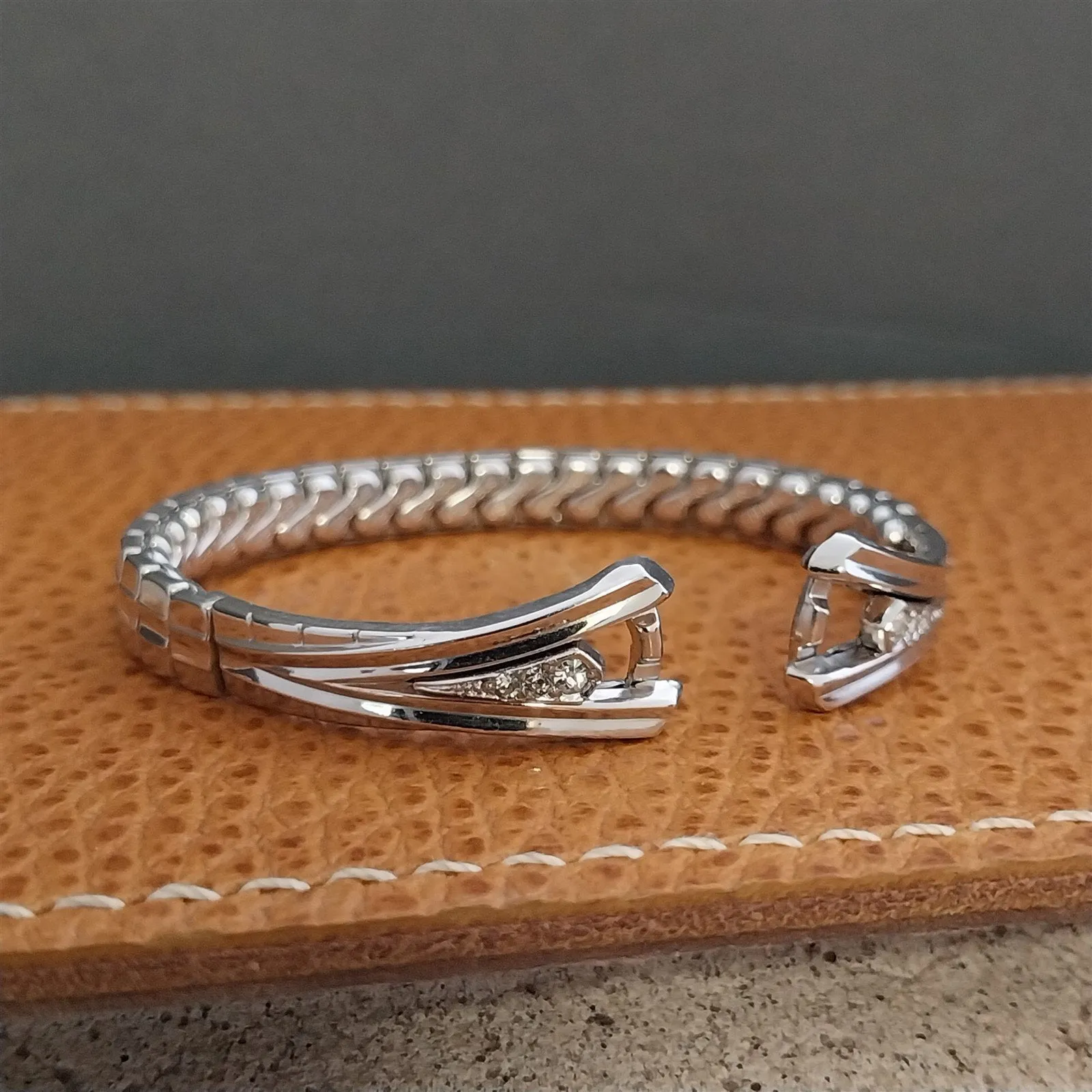 Ladies White Gold-Filled Diamond Adorna 1950s Unused Vintage Watch Band