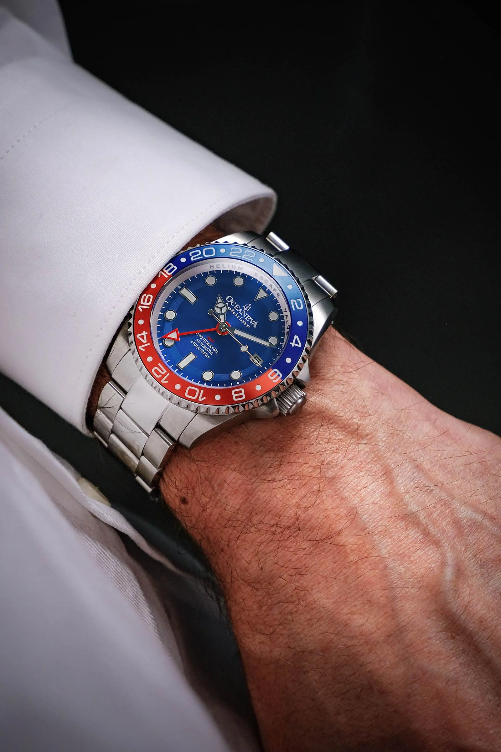Oceaneva™ Deep Marine Explorer GMT Automatic 1250M Men's Watch
