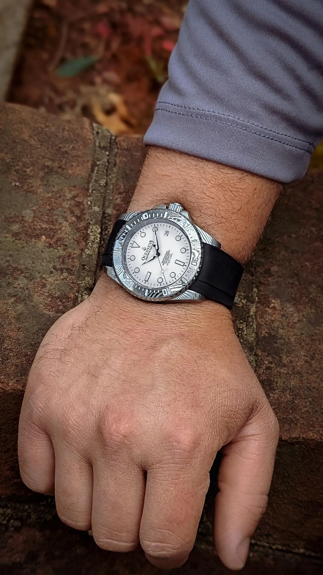 Oceaneva Mens Deep Marine Explorer II Damascus Steel Watch White Dial Black Strap