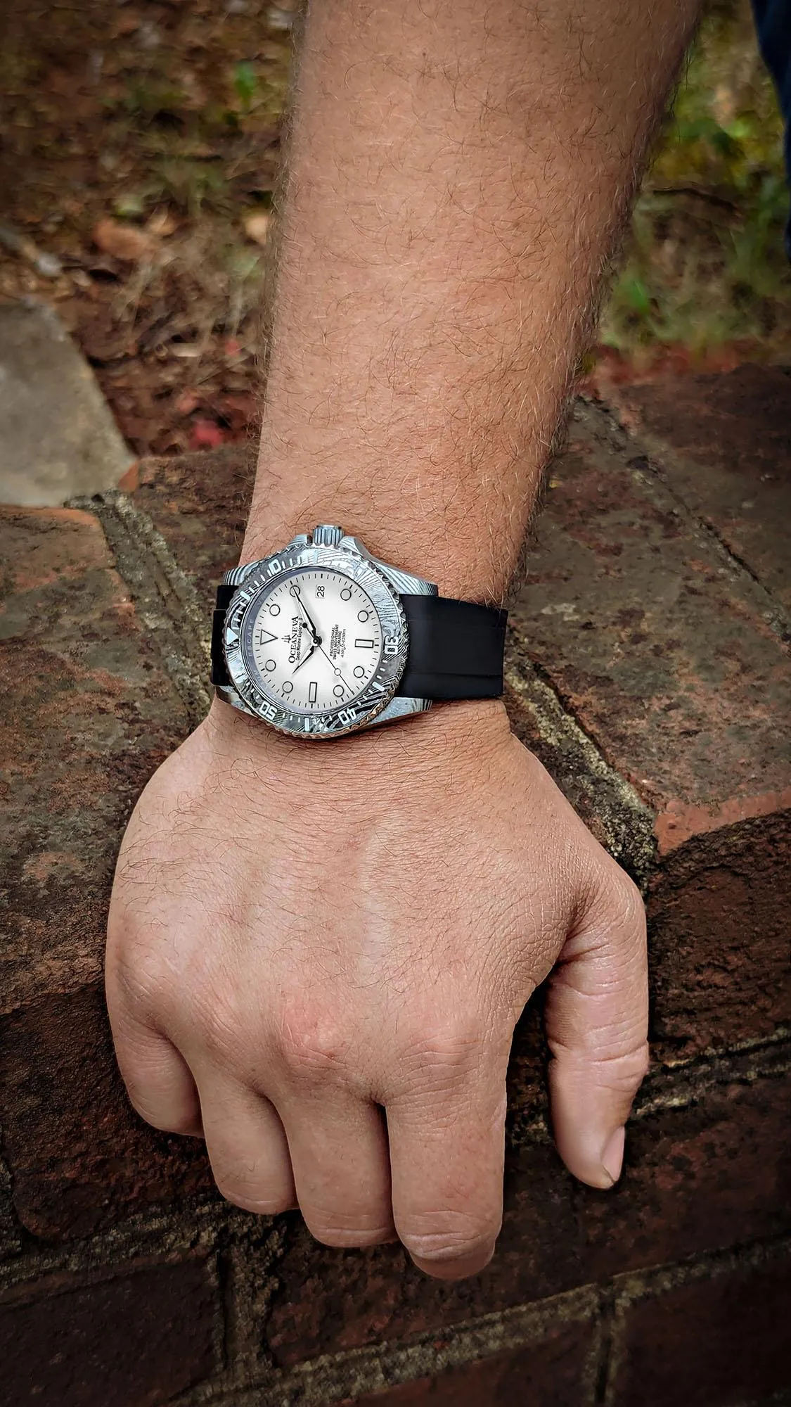 Oceaneva Mens Deep Marine Explorer II Damascus Steel Watch White Dial Black Strap