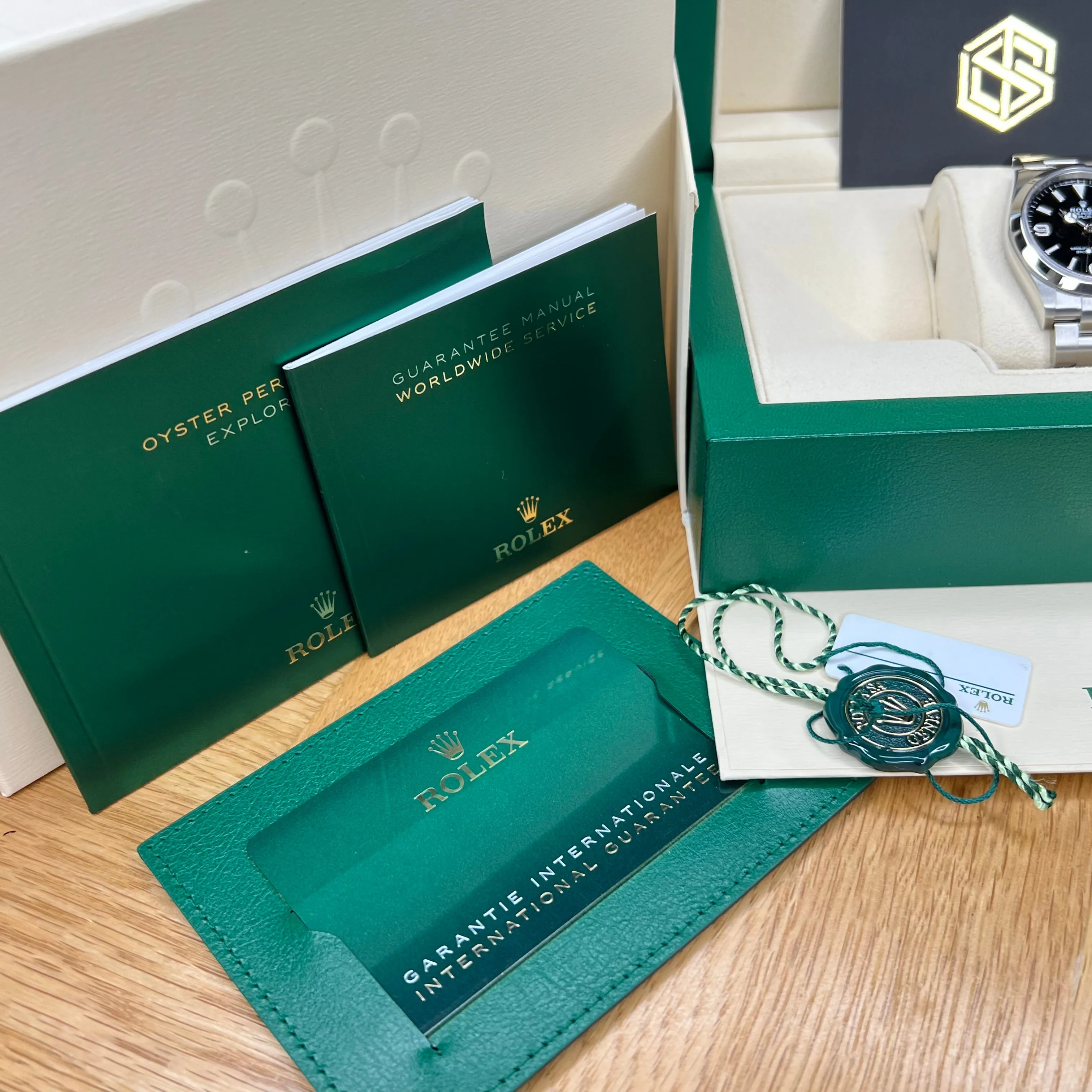Rolex 124270 Explorer I 36mm Black Dial 2021 Full Set Watch