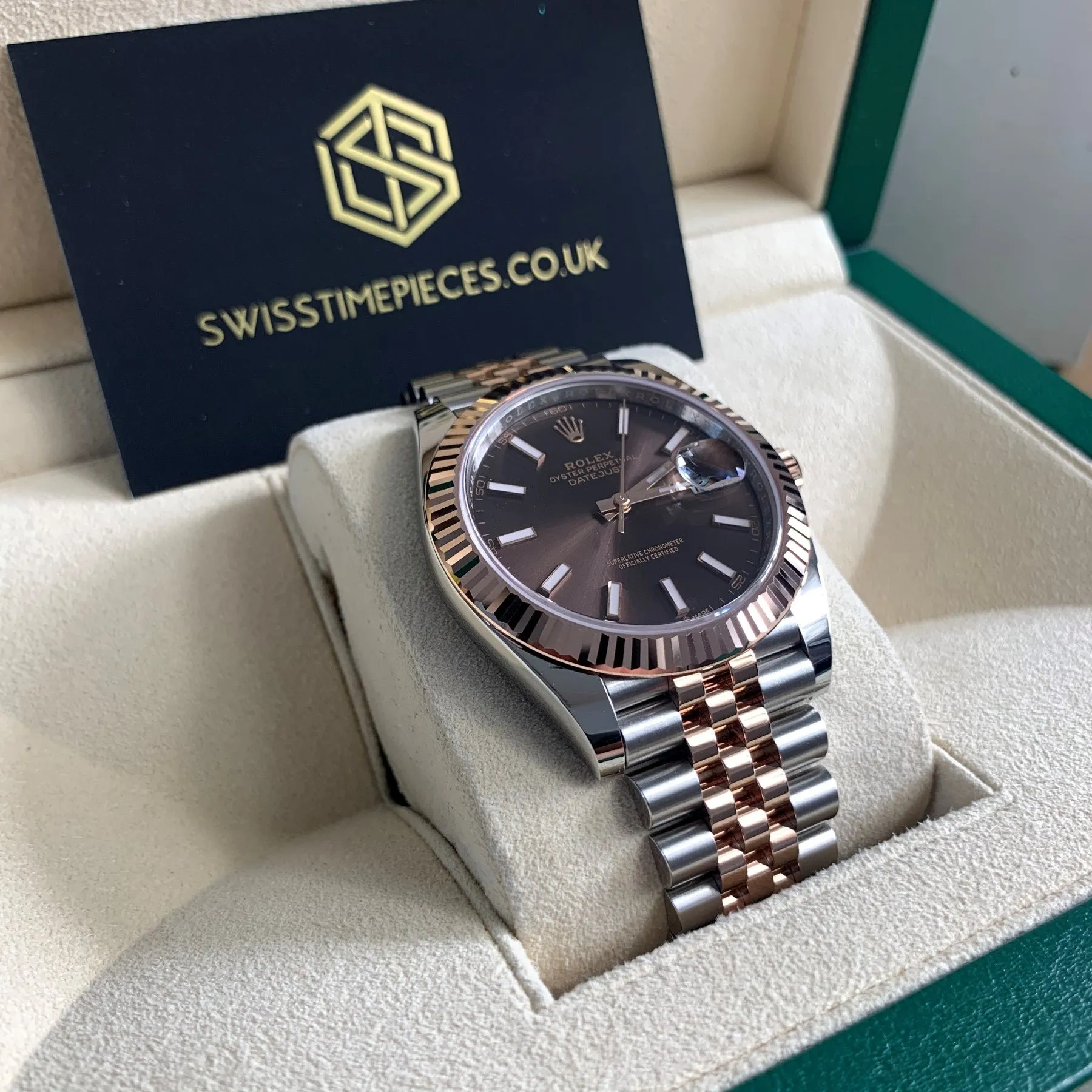 Rolex Datejust 41 Everose 126331 Chocolate Dial Watch Unworn