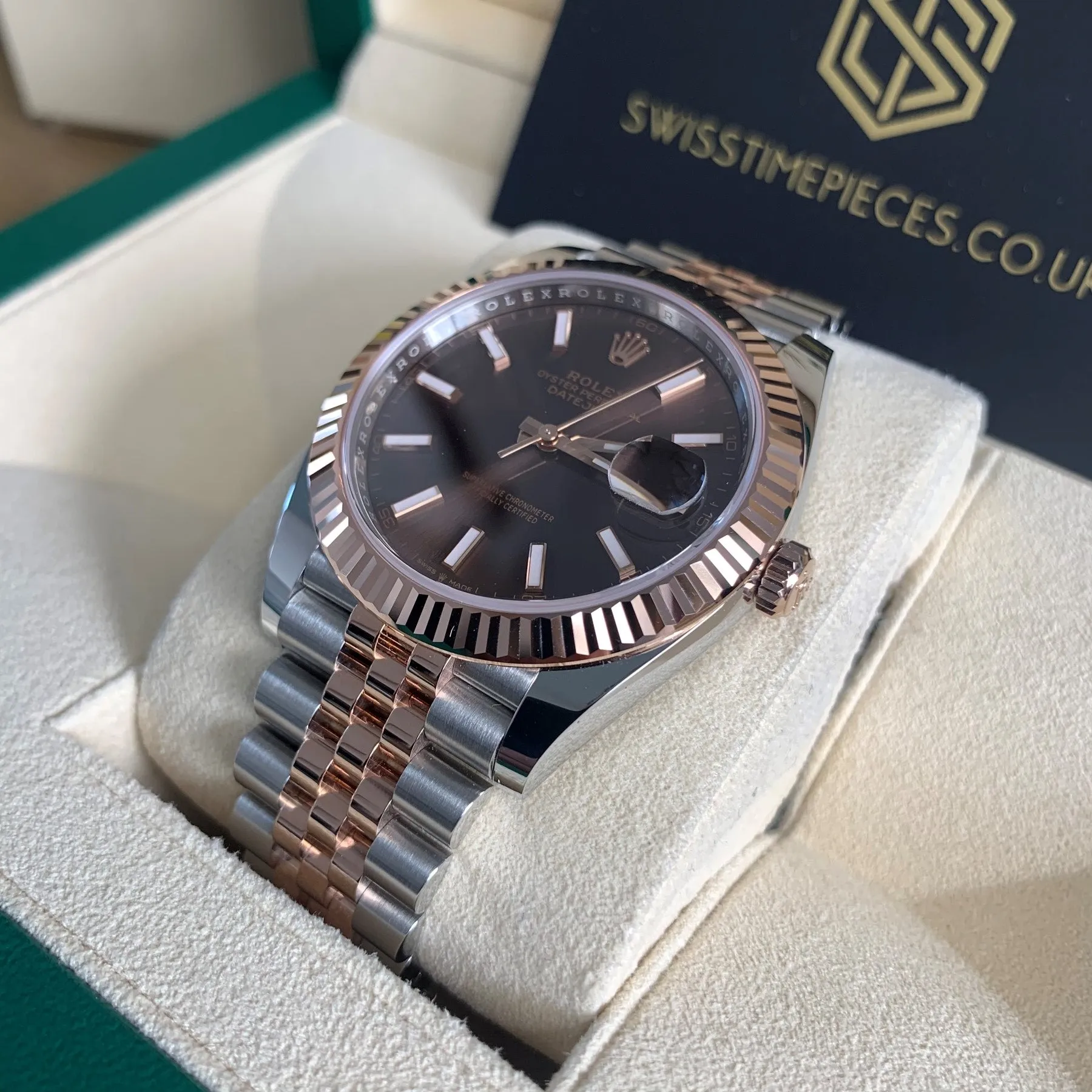 Rolex Datejust 41 Everose 126331 Chocolate Dial Watch Unworn