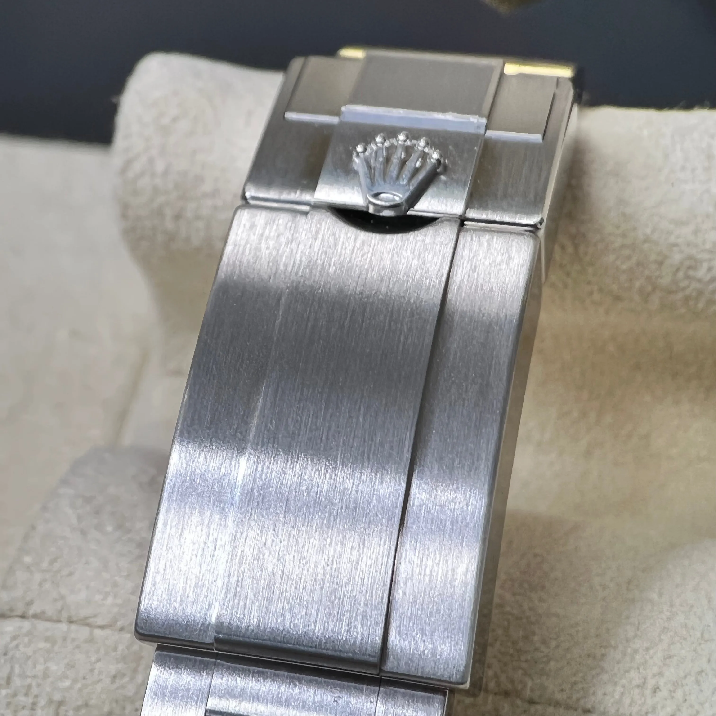 Rolex Explorer 124270 36mm 2021 Unworn Full Set Watch