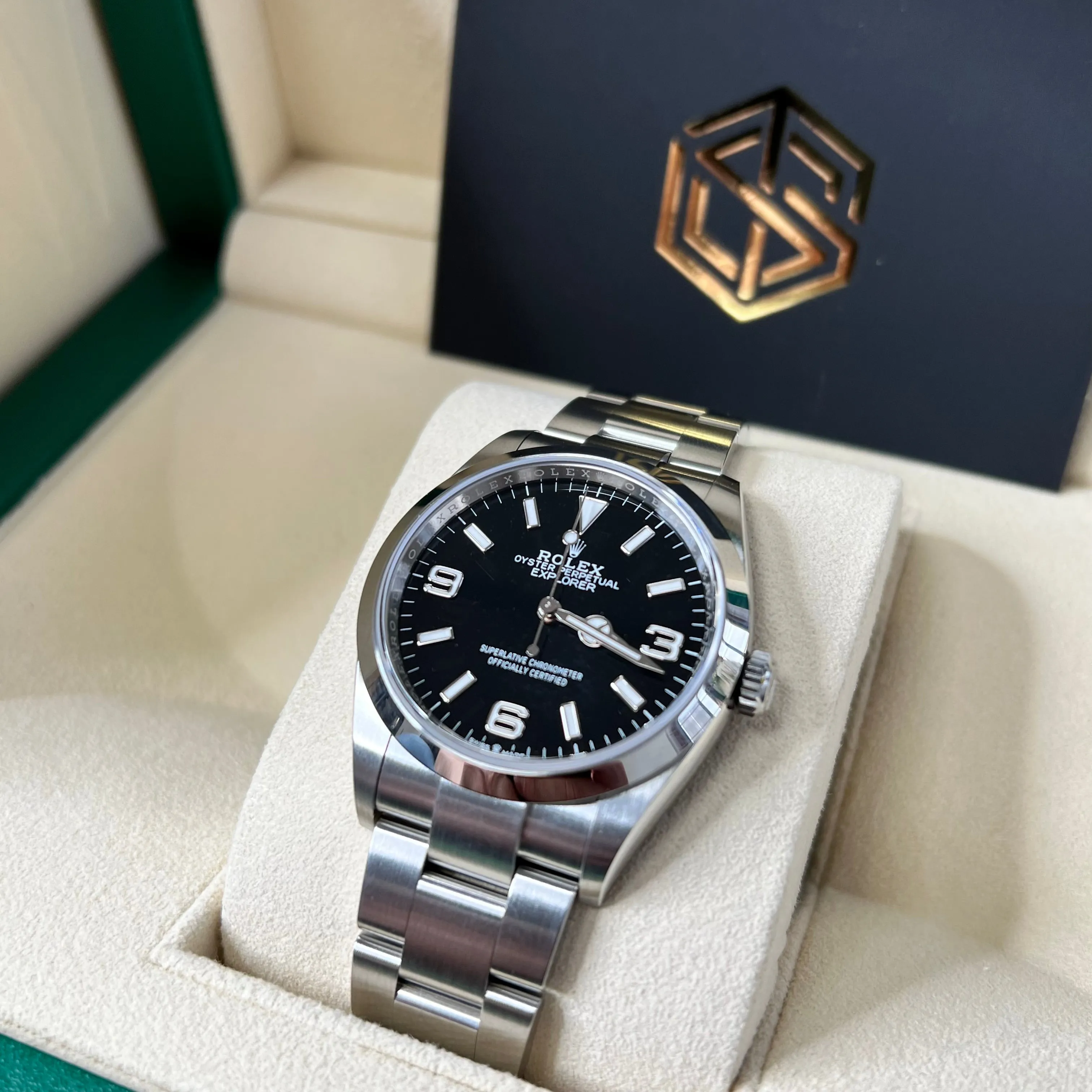 Rolex Explorer 124270 36mm 2022 Unworn Full Set Watch