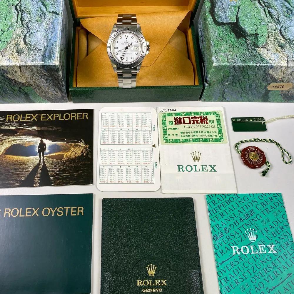 Rolex Explorer II 16570 (1999)