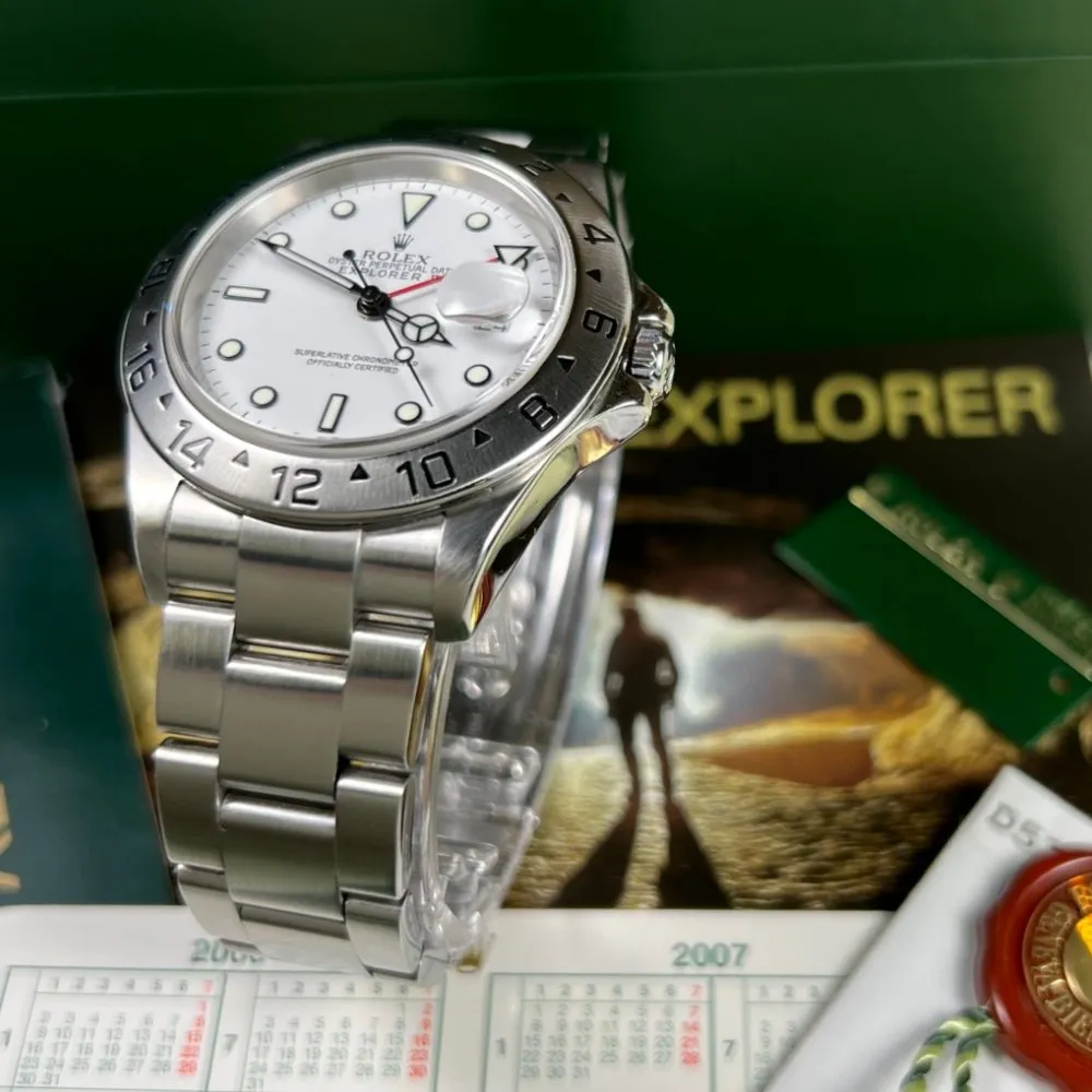 Rolex Explorer II 16570 (2006)