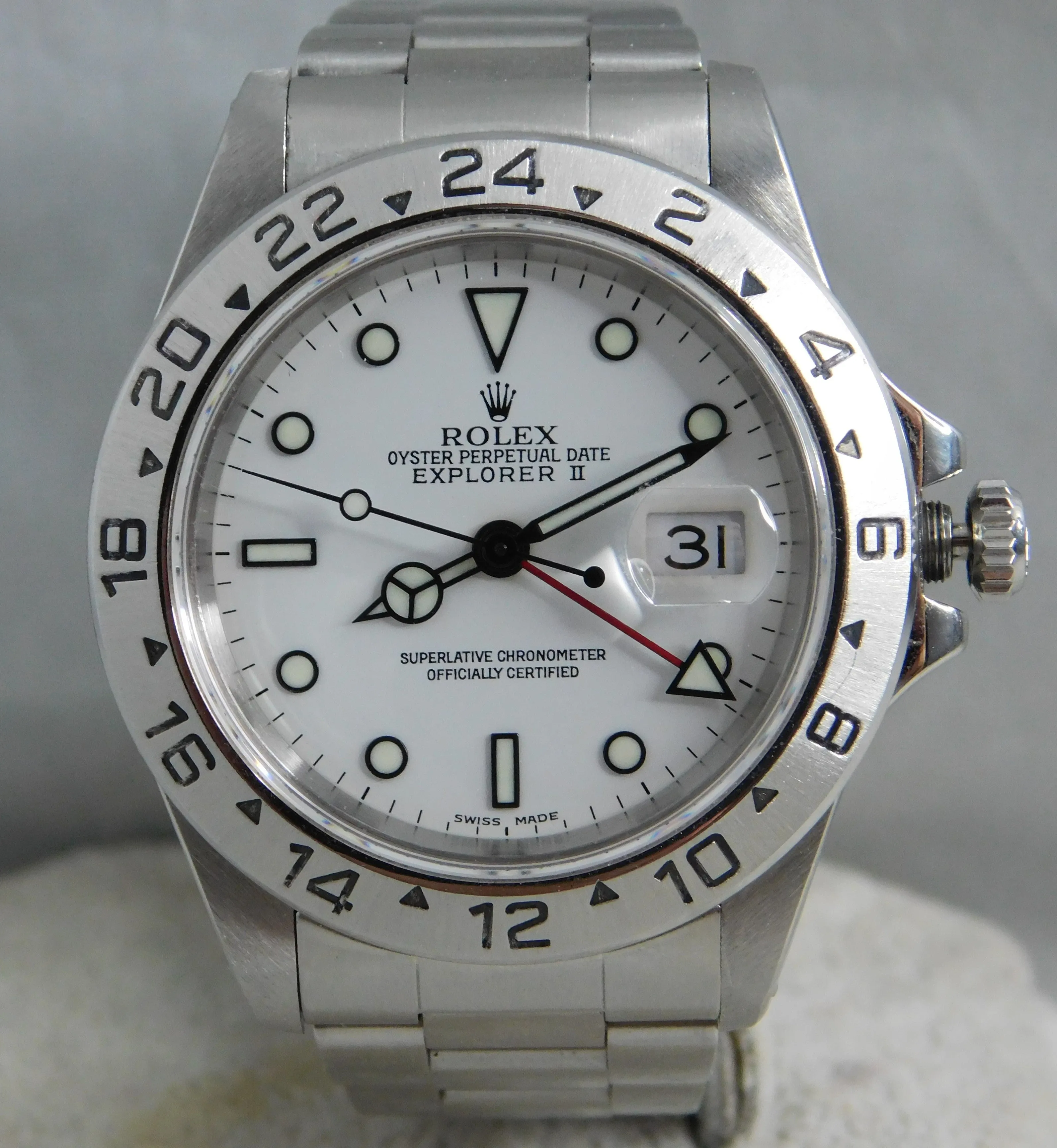 Rolex Explorer II White Polar Dial 16570 SS Vintage 1999 GMT Mens Watch....40mm