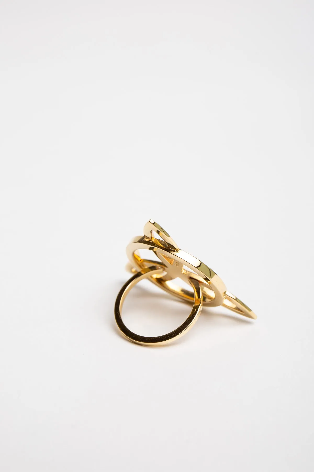 SARAH JANE WILDE | BLACK STAR PROPELLER GOLD RING