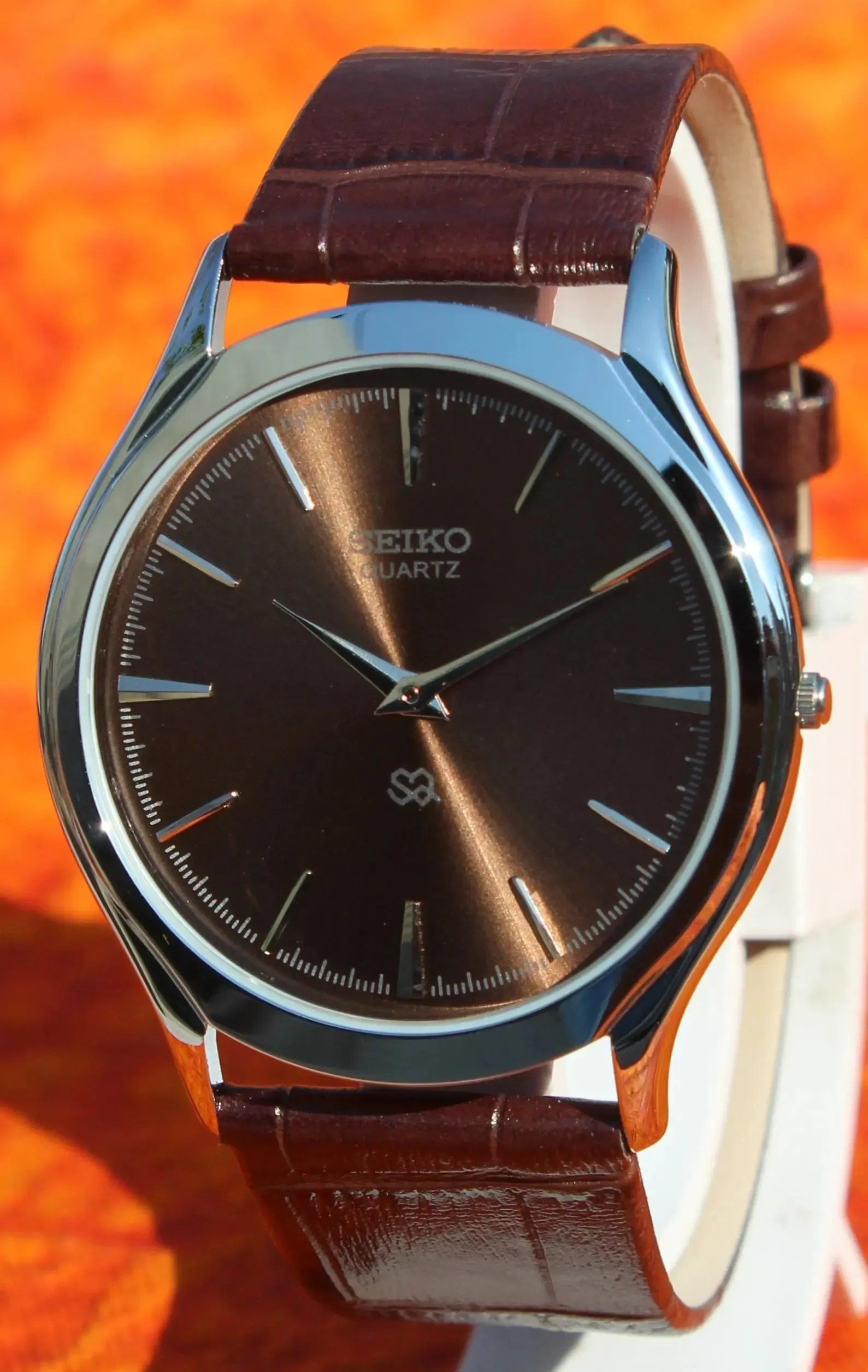 Seiko Quartz Super Slim Two Hands Japan Made Stainless Steel Case Brown Dial Wristwatch