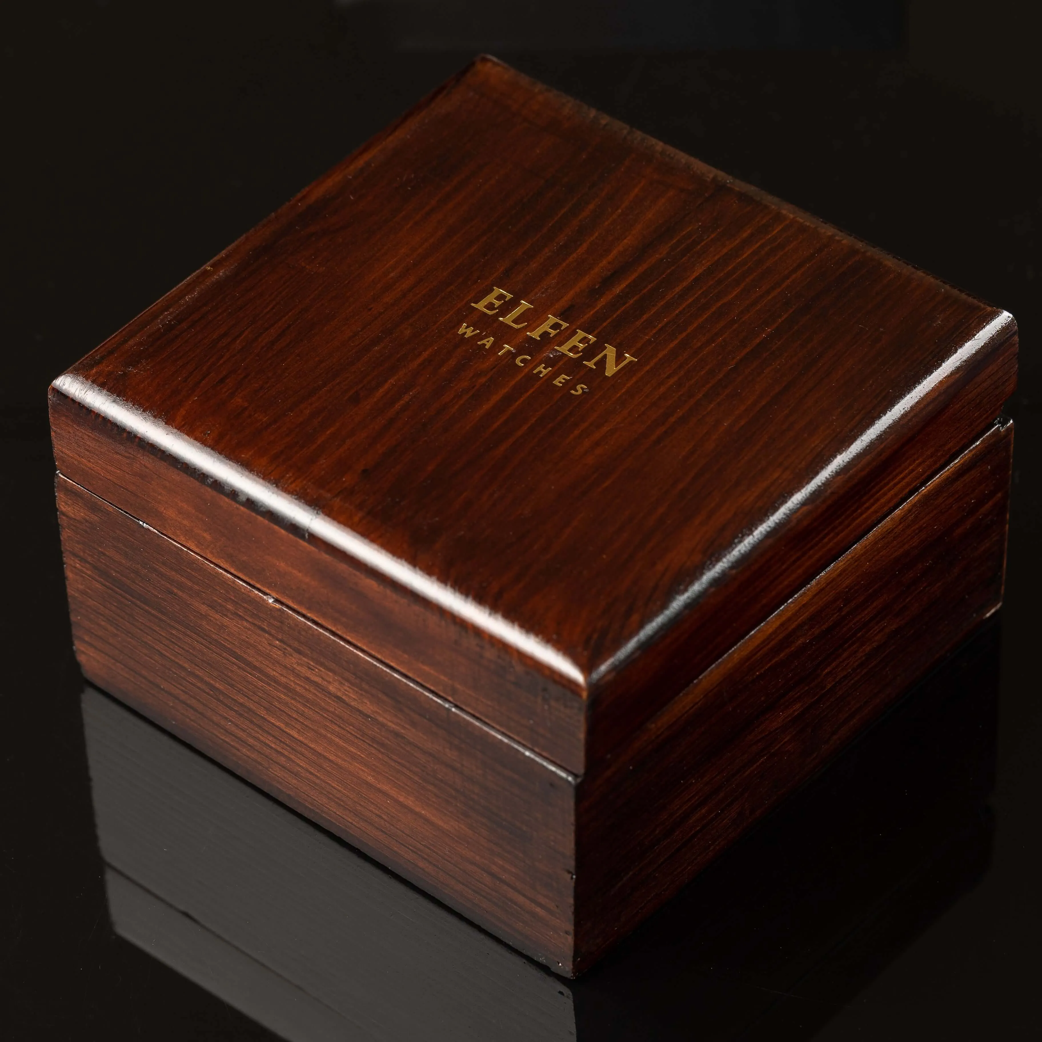 The Pride Mahogany (Analogue)