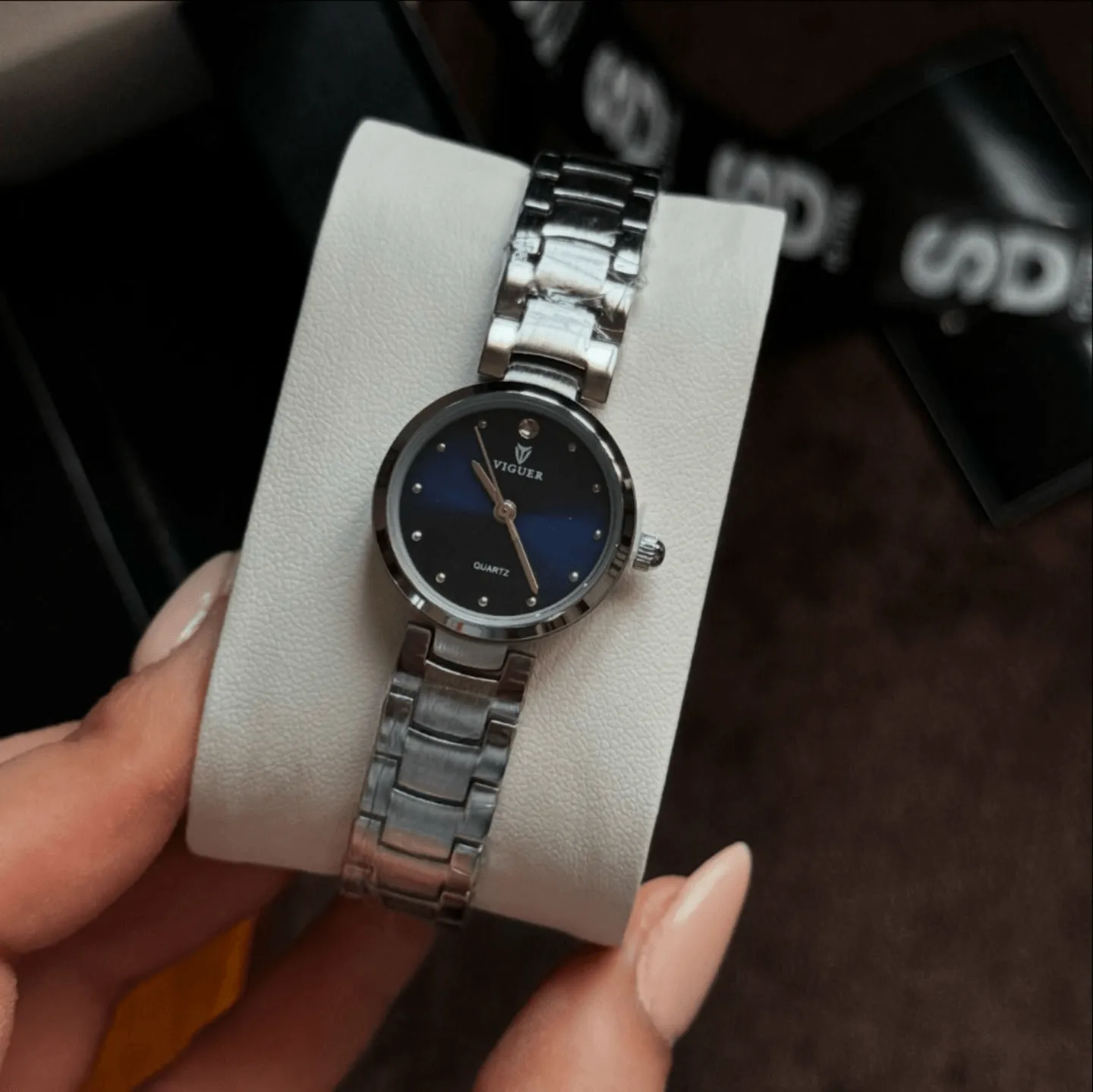 VIGUER Luxury Women Wrist Watch Waterproof - 1332L