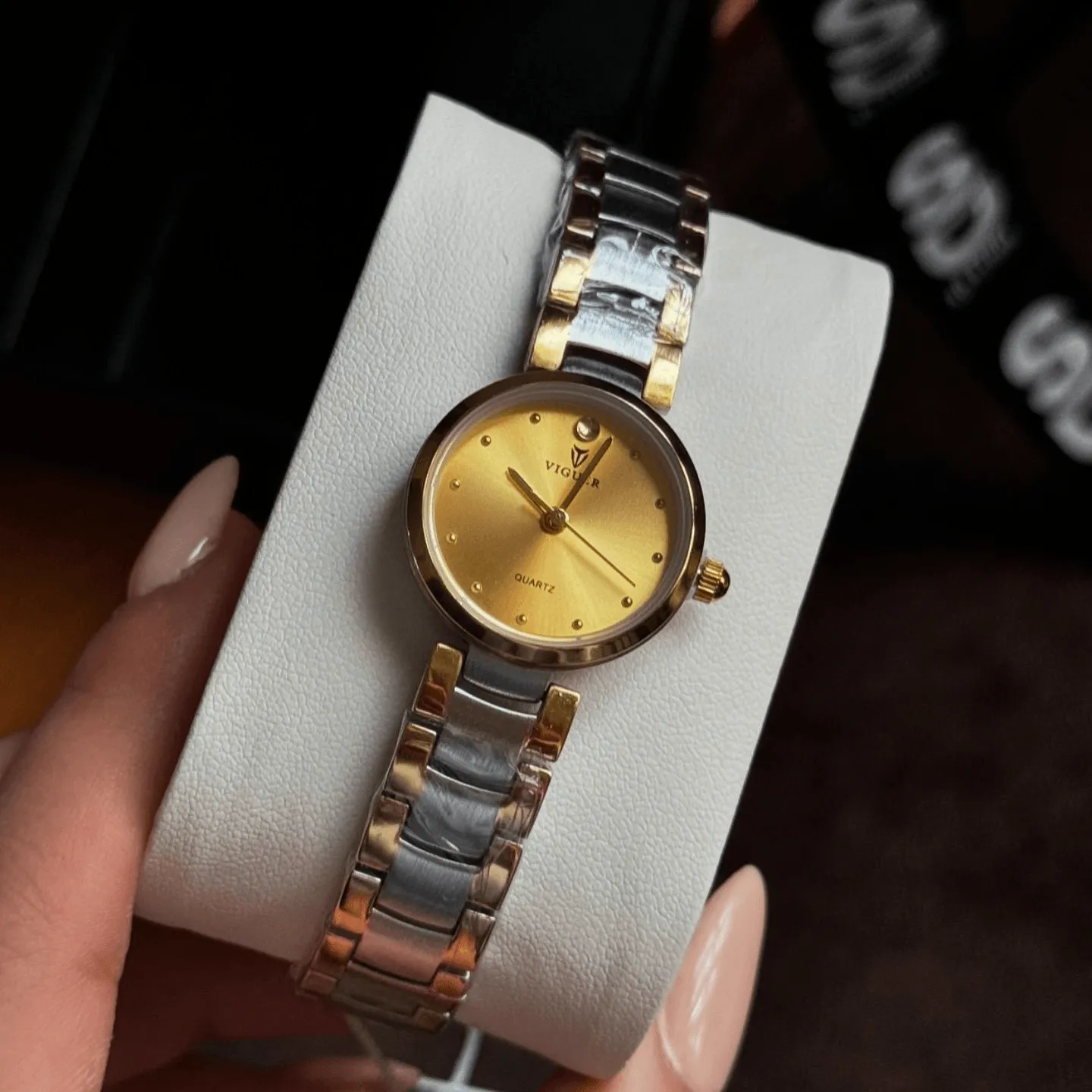 VIGUER Luxury Women Wrist Watch Waterproof - 1332L