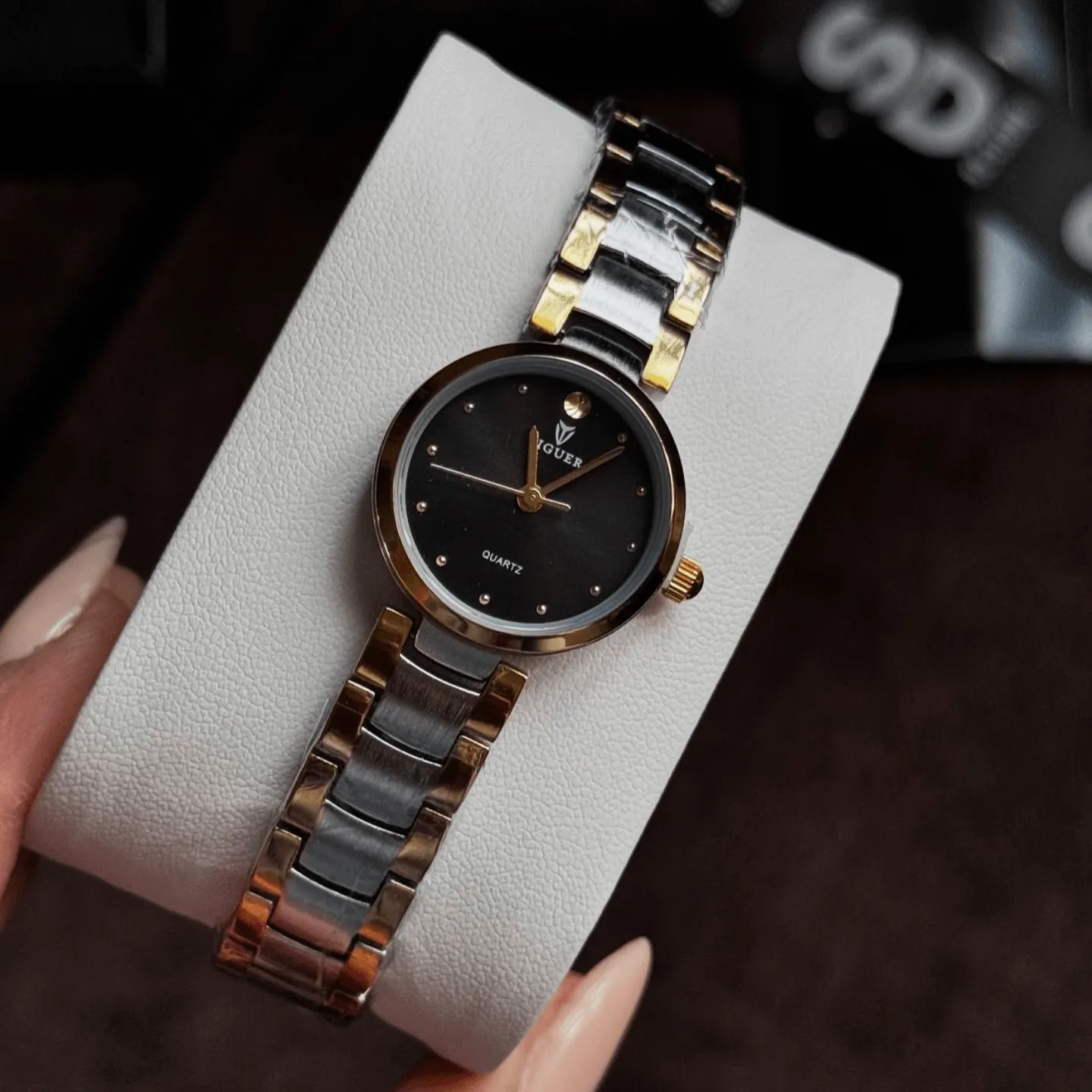VIGUER Luxury Women Wrist Watch Waterproof - 1332L
