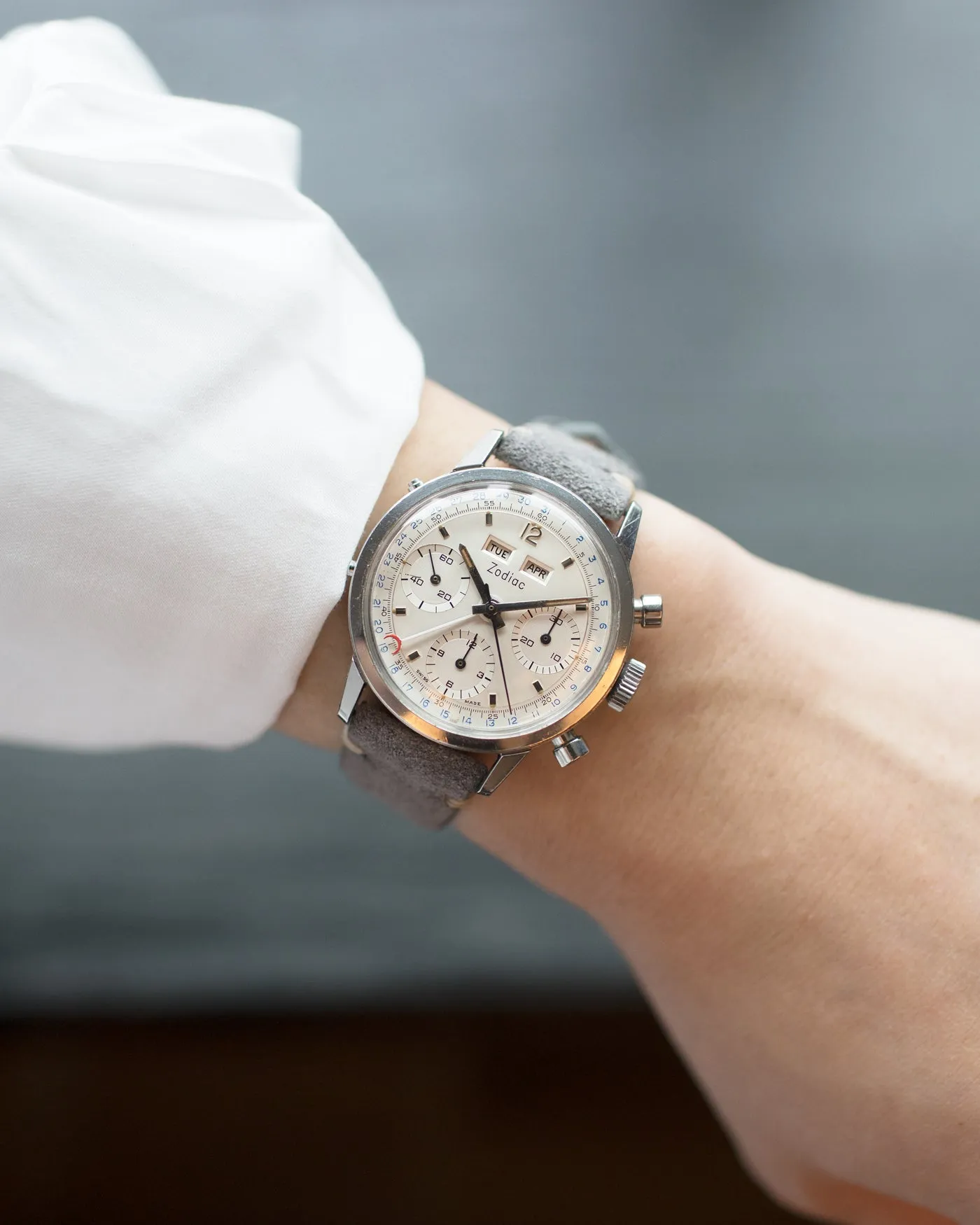 Zodiac 'Heuer' 12 Dato 2547S